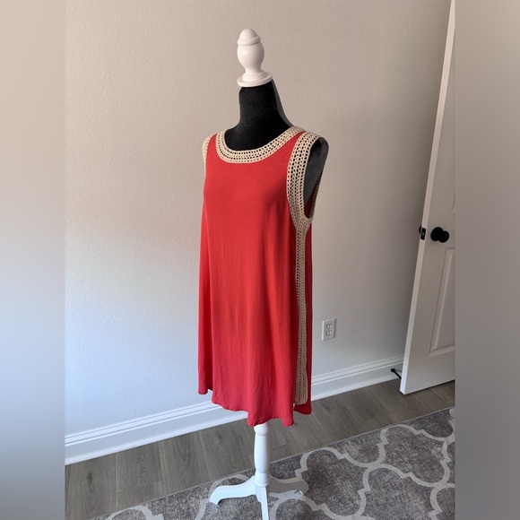 Freeway Coral Lightweight Dress/Coverup With Crochet Detailing - Picture 3 of 13